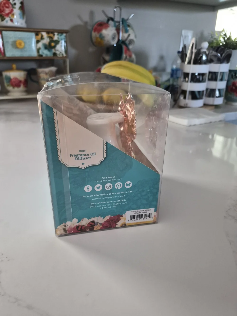 The Pioneer Woman Bouquet Plug-In Fragrance Oil Diffuser - HTF Discontinued